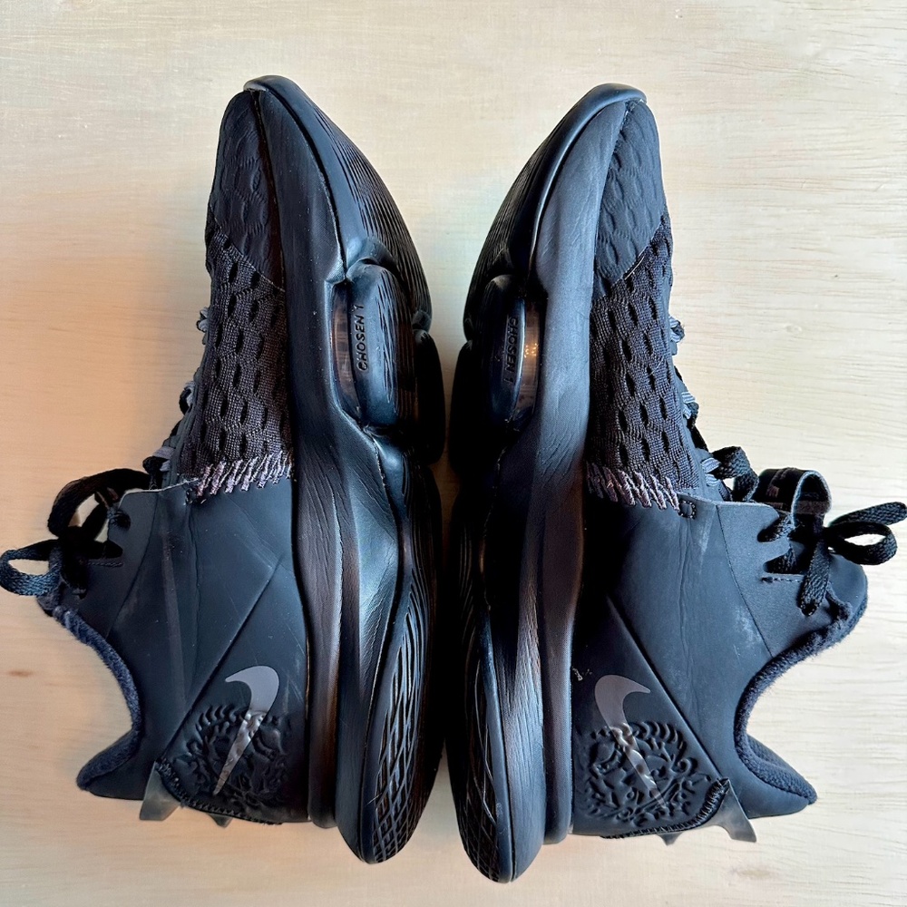 Nike LeBron Witness V, Black/Dark Grey, Size 8, Basketball Shoe - Picture 8 of 10